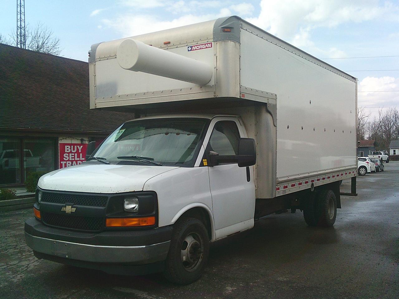 2017 Chevrolet Express 3500 16 Foot Commercial Cutaway VAN 177" Photo