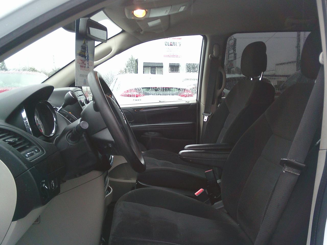 2018 Dodge Grand Caravan 4dr Wgn SE + ROOF RACK Photo