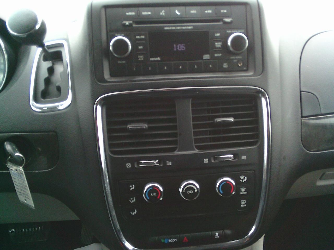 2018 Dodge Grand Caravan 4dr Wgn SE + ROOF RACK Photo