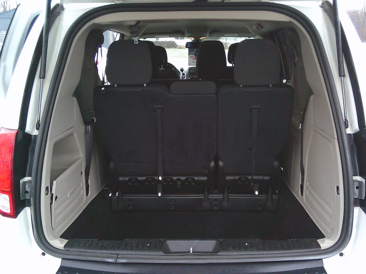 2018 Dodge Grand Caravan 4dr Wgn SE + ROOF RACK Photo