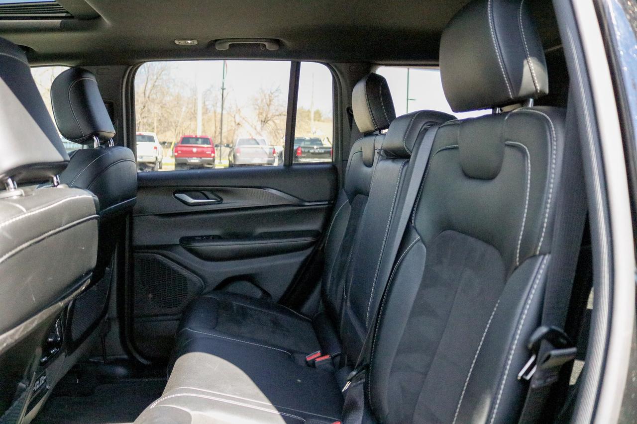 2024 Jeep Grand Cherokee Altitude 4x4 | BLUETOOTH | REMOTE START | SUNROOF Photo