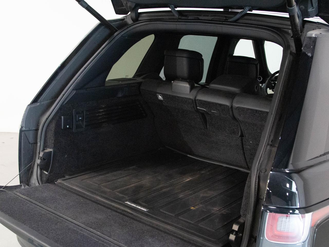 2020 Land Rover Range Rover P525 | AUTOBIOGRAPHY | MERIDIAN | 22" RIM Photo