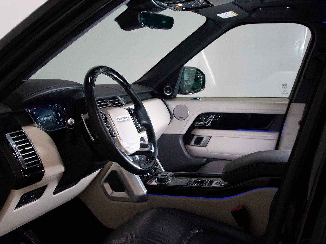 2020 Land Rover Range Rover P525 | AUTOBIOGRAPHY | MERIDIAN | 22" RIM Photo