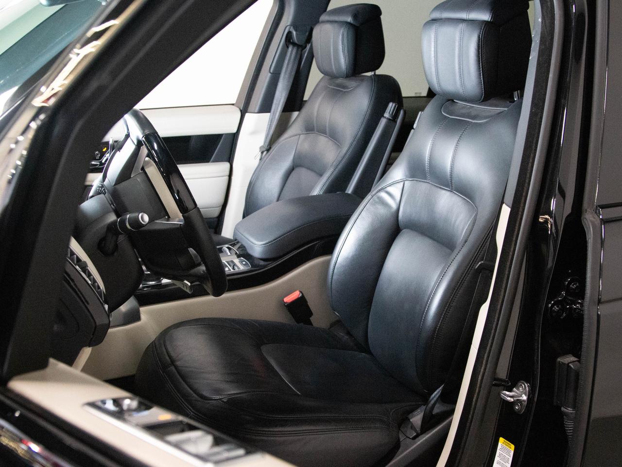 2020 Land Rover Range Rover P525 | AUTOBIOGRAPHY | MERIDIAN | 22" RIM Photo