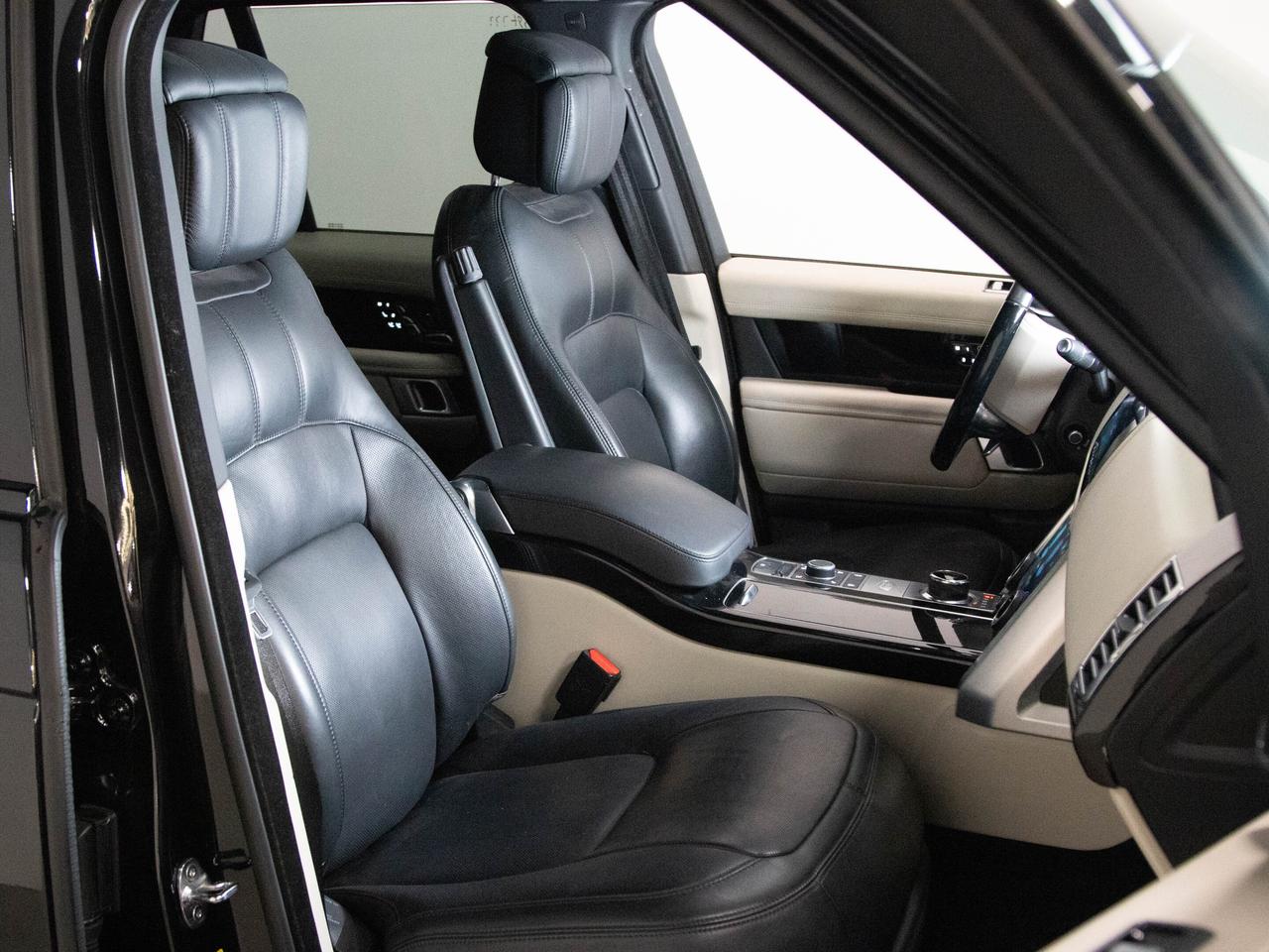 2020 Land Rover Range Rover P525 | AUTOBIOGRAPHY | MERIDIAN | 22" RIM Photo