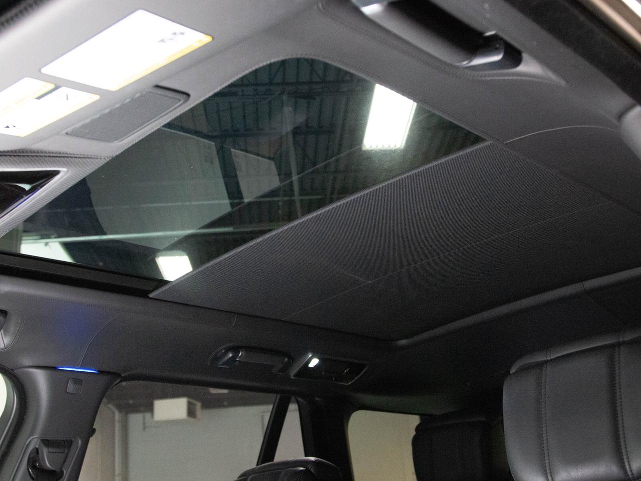 2020 Land Rover Range Rover P525 | AUTOBIOGRAPHY | MERIDIAN | 22" RIM Photo