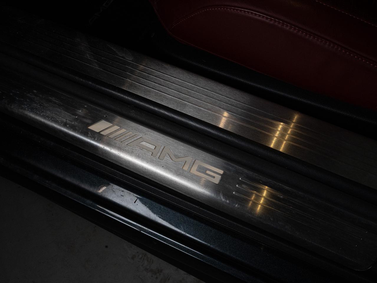 2013 Mercedes-Benz SL-Class 63 | AMG | CONVERTIBLE | PERFORMANCE PKG | B&O Photo