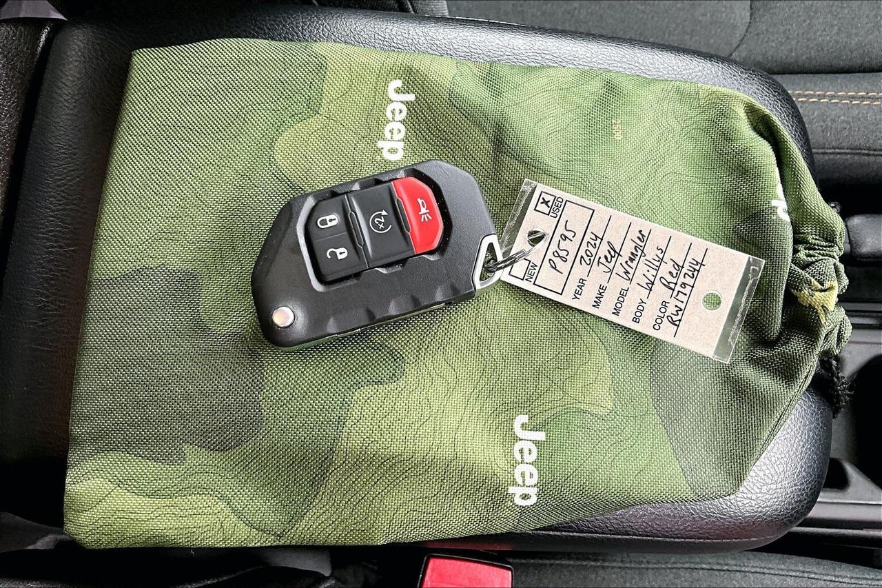 2024 Jeep Wrangler Willys | Heated Seats | Alpine | BlindSpot | 4X4 Photo