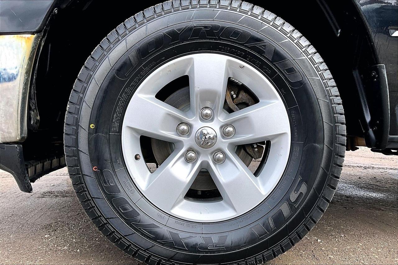 2022 RAM 1500 Classic Tradesman Quad Cab V6 | Spray Liner | Hitch | 4X4 Photo