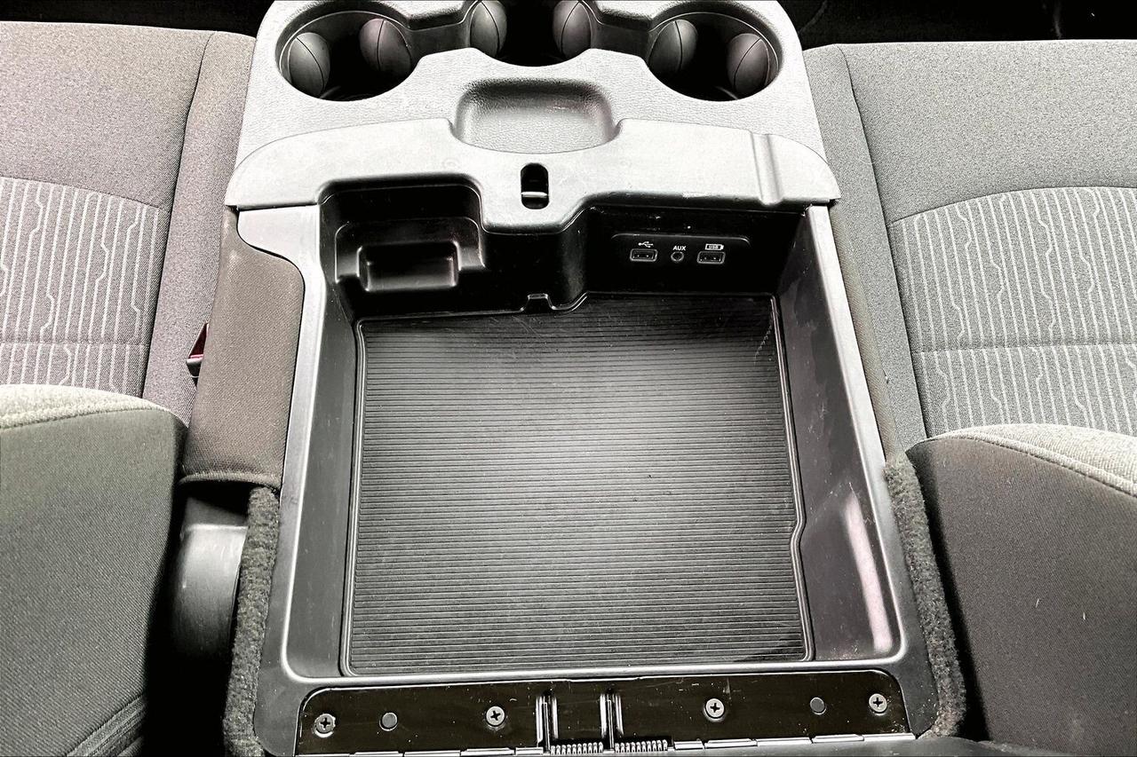 2022 RAM 1500 Classic Tradesman Quad Cab V6 | Spray Liner | Hitch | 4X4 Photo