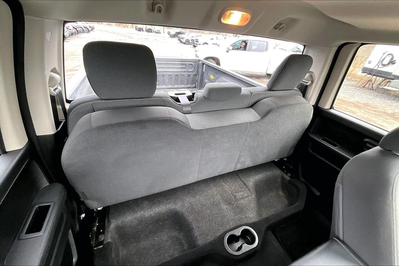 2022 RAM 1500 Classic Tradesman Quad Cab V6 | Spray Liner | Hitch | 4X4 Photo