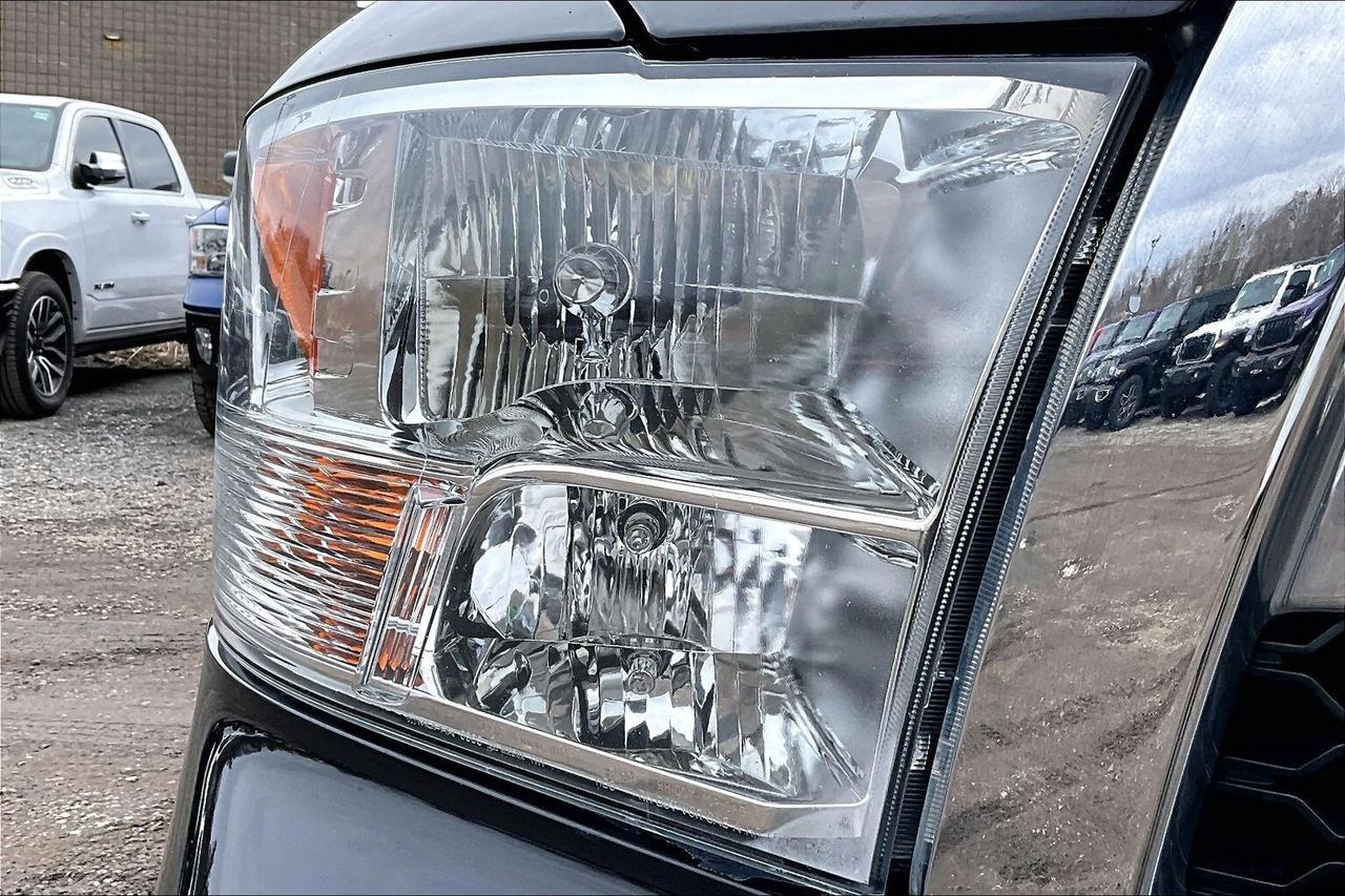 2022 RAM 1500 Classic Tradesman Quad Cab V6 | Spray Liner | Hitch | 4X4 Photo