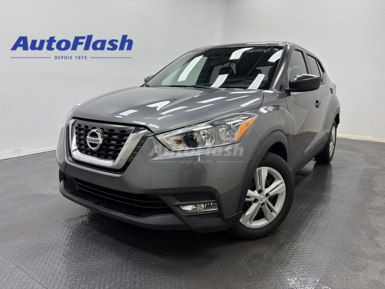 +Bluetooth 
+Cam&eacute;ra de recul / Backup camera 
+Commandes de radio au volant / Steering wheel audio controls 
+D&eacute;marrage &agrave; bouton / Push button start 
+R&eacute;gulateur de vitesse  / Cruise control 
+Un seul propri&eacute;taire / One owner
+Aucun Accident /  No accidents
+V&eacute;rifi&eacute; par Carfax / Carfax verified
+Protection m&eacute;canique disponible / Mechanical protection available
+Ce v&eacute;hicule a &eacute;t&eacute; achet&eacute; dun particulier / This vehicle was bought from a private seller



Visitez notre page Google pour voir tous les commentaires positifs que nos clients nous laissent.
 
Financement rapide et facile, 1ere, 2e et 3e chances au cr&eacute;dit, approbation en 30 minutes, taux dacceptation tr&egrave;s &eacute;lev&eacute;. 

Essayez notre demande de cr&eacute;dit s&eacute;curis&eacute; en ligne, sans obligation! 

Nous sommes les sp&eacute;cialistes des autos, fourgonnettes, VUS, 4x4, et les camions l&eacute;gers jusqu&agrave; une tonne. 

*Seulement le nettoyage de base du v&eacute;hicule, fait par un sous-traitant, est inclus. Pour un perfectionnement de lesth&eacute;tique int&eacute;rieur/ext&eacute;rieur, dont une d&eacute;contamination de la peinture, des retouches de peinture, faites par nos experts en esth&eacute;tique, une somme de 249$ sera ajout&eacute;e &agrave; votre facture. Aussi disponible, loption dimmatriculer la voiture sur place, qui vous permet d&eacute;pargner du temps et le co&ucirc;t de 25$ du transit temporaire.

*AutoFlash se r&eacute;serve le droit de refuser un paiement en comptant. 

*************

Since 1975 AutoFlash has offered the best price-quality and excellent service. 

Visit our Google page to read all the nice things our clients have to say about us.

We have financing for all credit situations. 1st 2nd 3rd chance credit with an excellent approval rate!

Try our secured online credit application any time, with no obligation! 

We specialize in all brands, makes and models. Whether you need a car, truck, SUV or minivan, we can help you.

And if we dont have it, well find it for you!

*Only the basic cleaning of the vehicle, done by a subcontractor, is included in the advertised price. For a complete interior/exterior detailing, done by our esthetic specialists, which includes a complete paint decontamination and paint touch-ups if needed, an amount of 249$ will be added to your invoice. Also available, in-house licensing, which allows you to save the $25 for a temporary Transit.

*AutoFlash reserves the right to refuse a cash payment.