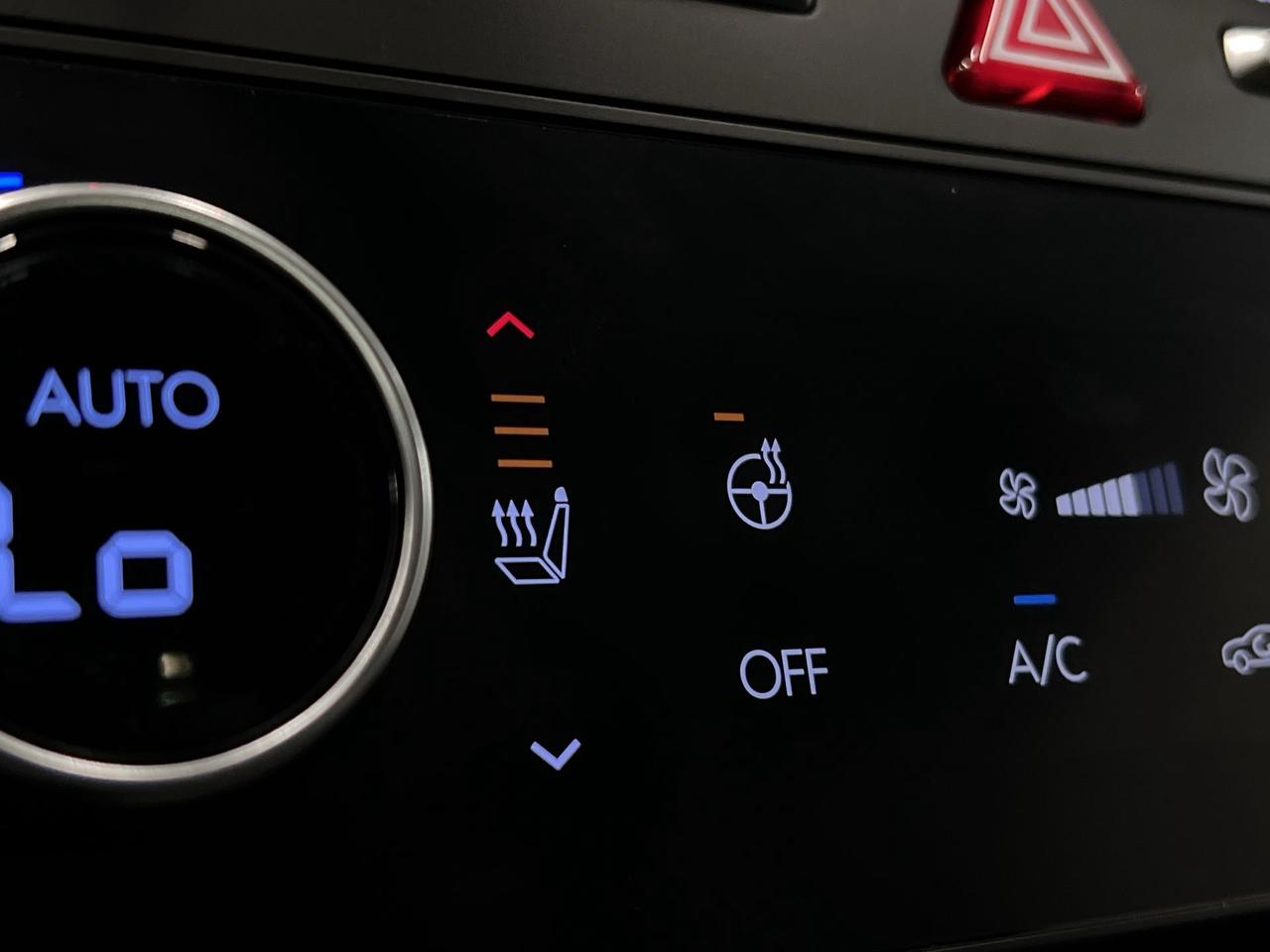 2024 Hyundai Sonata TREND AWD | LEATHER |PANO ROOF | CARPLAY | ALLOYS Photo