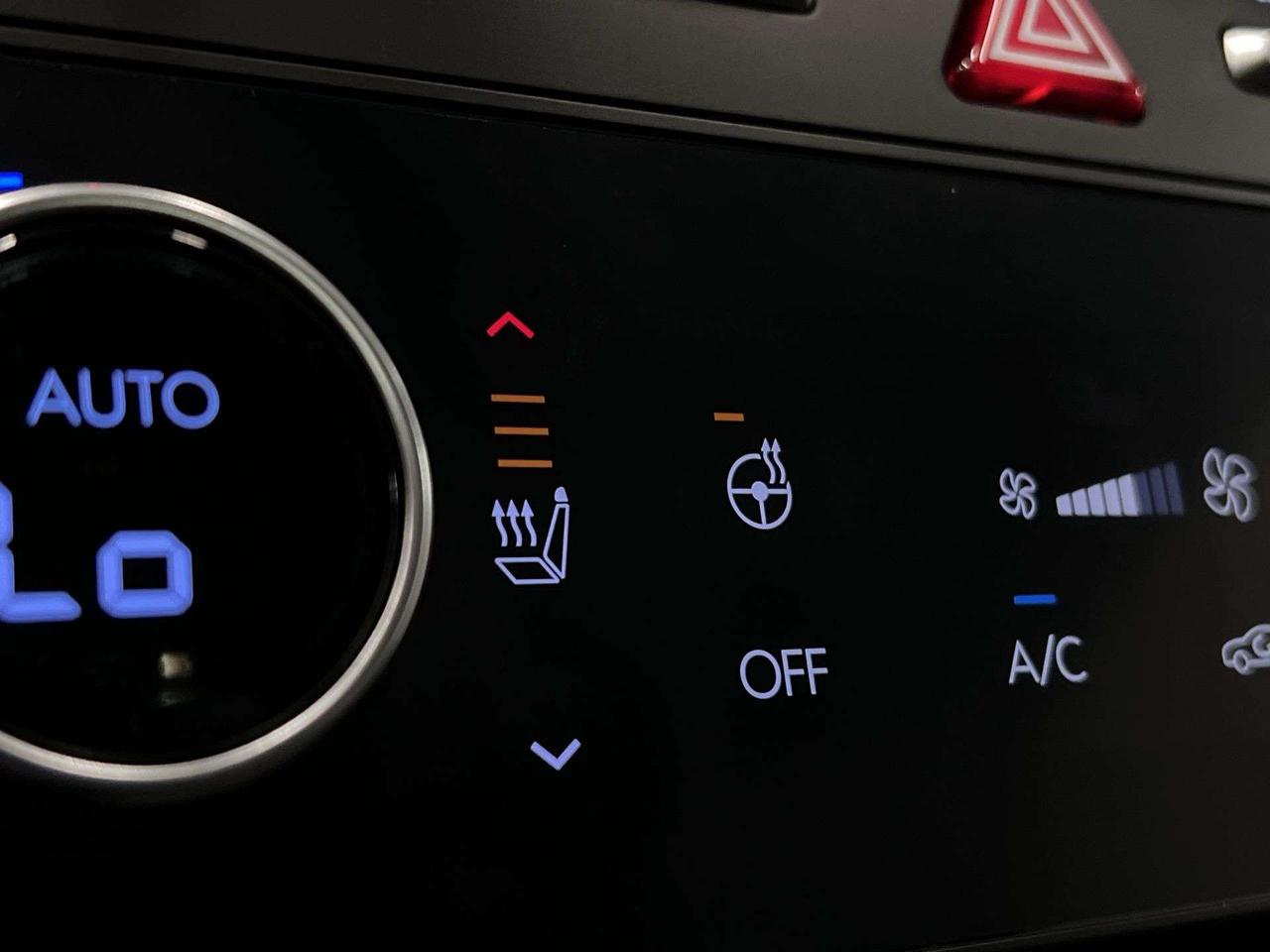 2024 Hyundai Sonata TREND AWD | LEATHER |PANO ROOF | CARPLAY | ALLOYS Photo