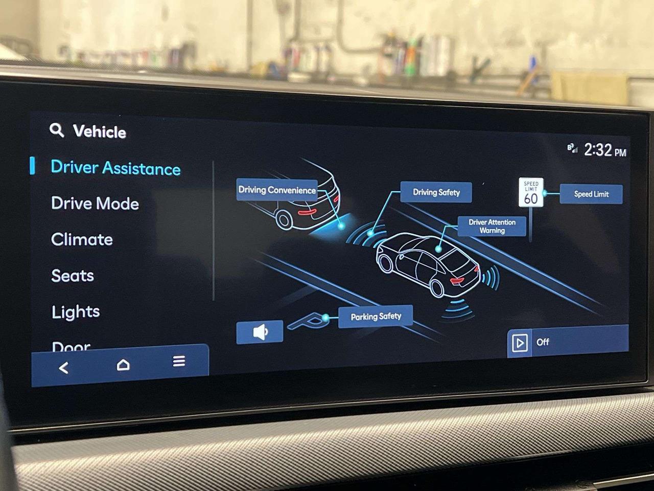 2024 Hyundai Sonata TREND AWD | LEATHER |PANO ROOF | CARPLAY | ALLOYS Photo