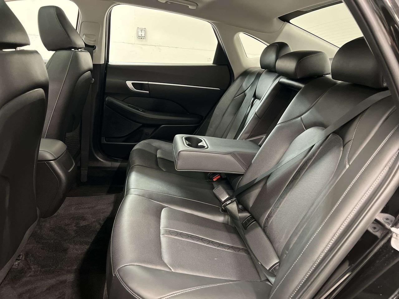 2024 Hyundai Sonata TREND AWD | LEATHER |PANO ROOF | CARPLAY | ALLOYS Photo