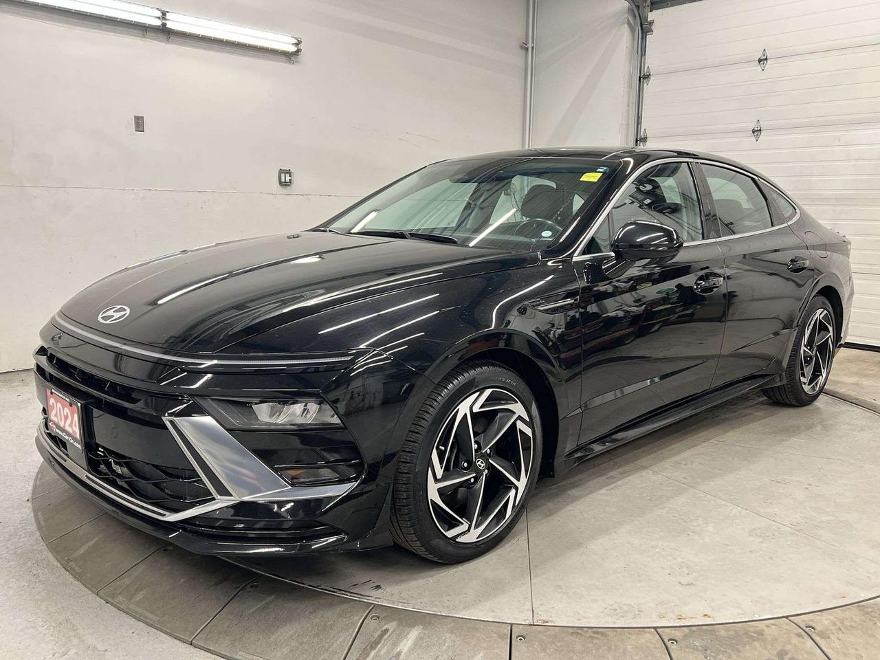 2024 Hyundai Sonata TREND AWD | LEATHER |PANO ROOF | CARPLAY | ALLOYS Photo
