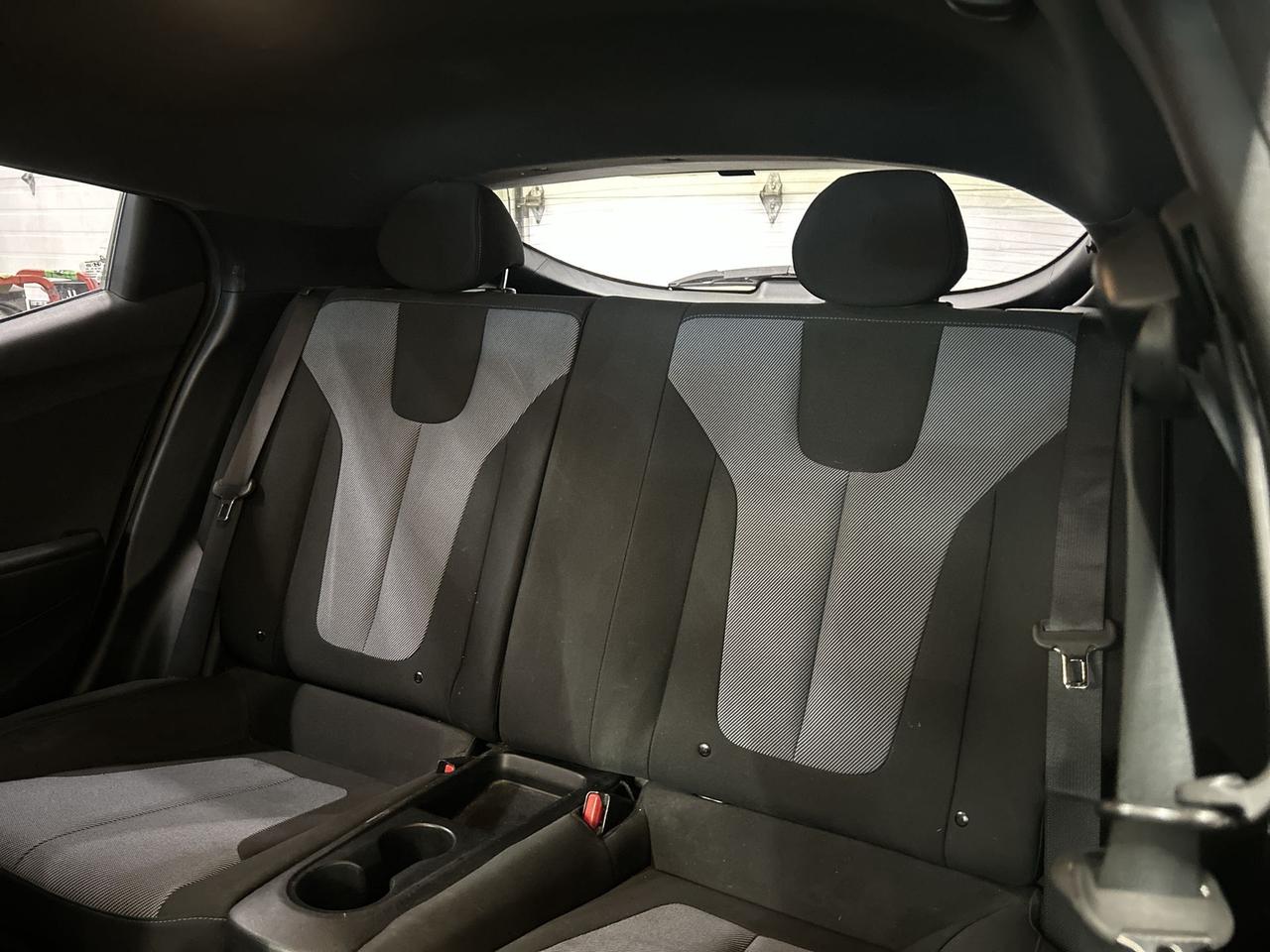 2019 Hyundai Veloster AUTO | HTD SEATS/STEERING | CARPLAY | ALLOYS | A/C Photo