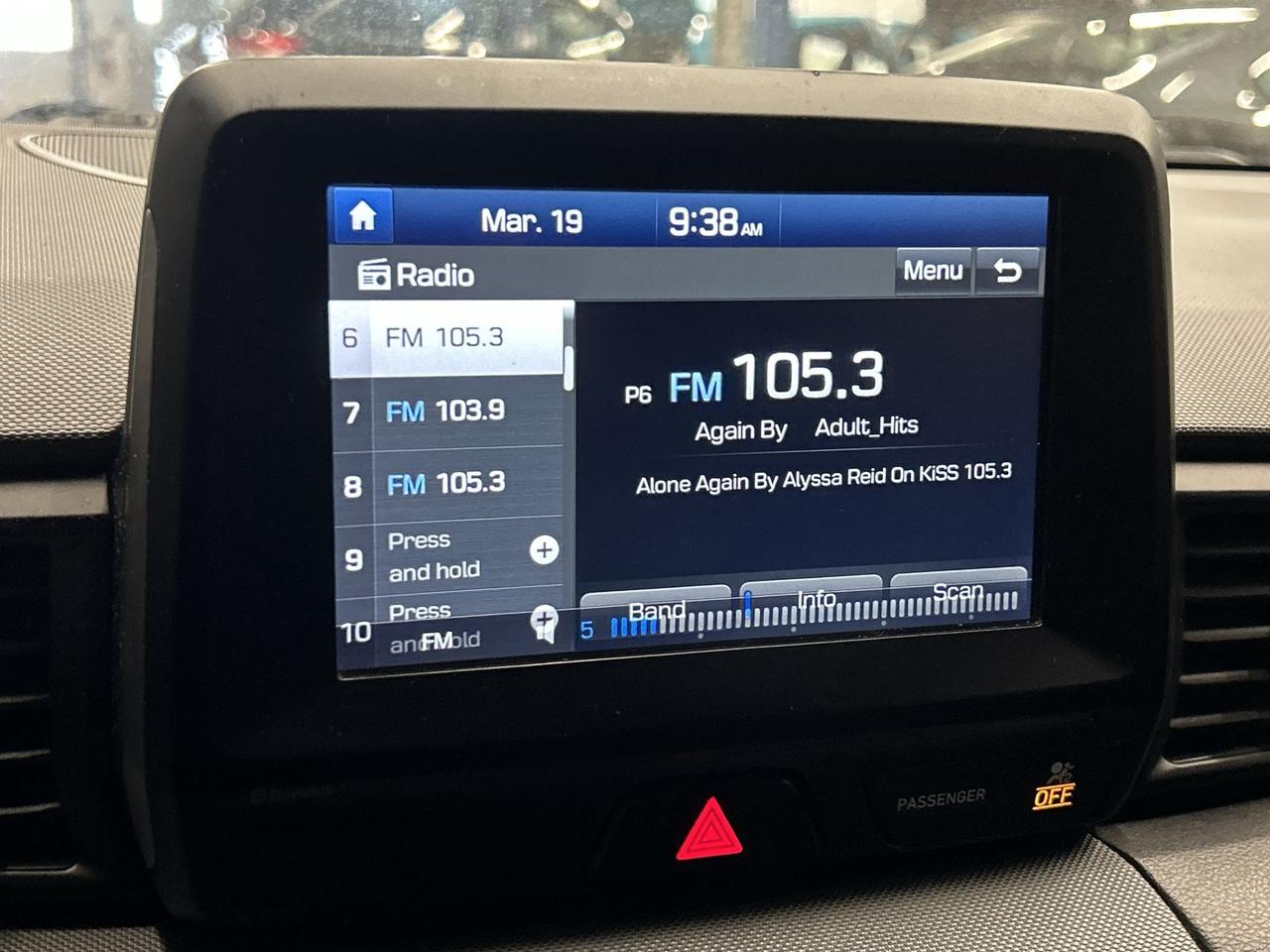 2019 Hyundai Veloster AUTO | HTD SEATS/STEERING | CARPLAY | ALLOYS | A/C Photo