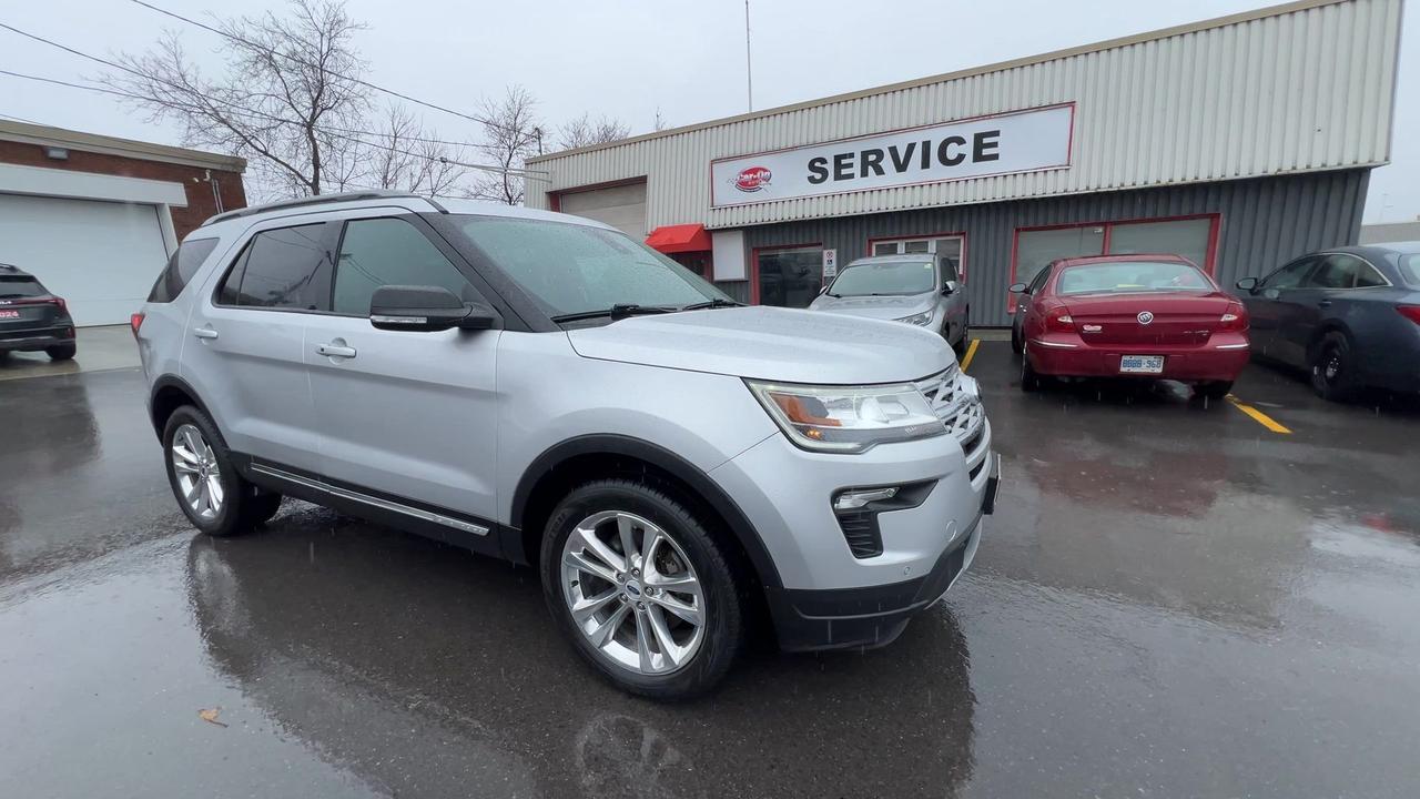 2019 Ford Explorer AWD | 7-PASS | HTD LEATHER | SUNROOF | CARPLAY Photo