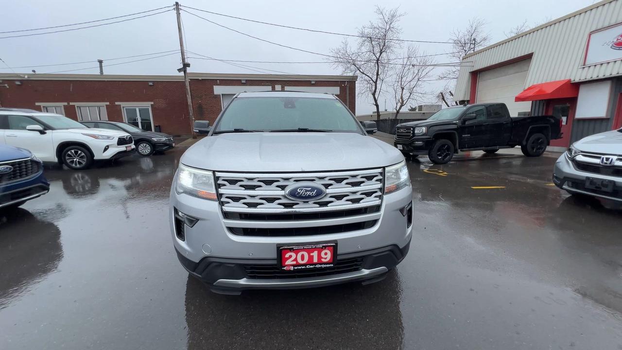 2019 Ford Explorer AWD | 7-PASS | HTD LEATHER | SUNROOF | CARPLAY Photo