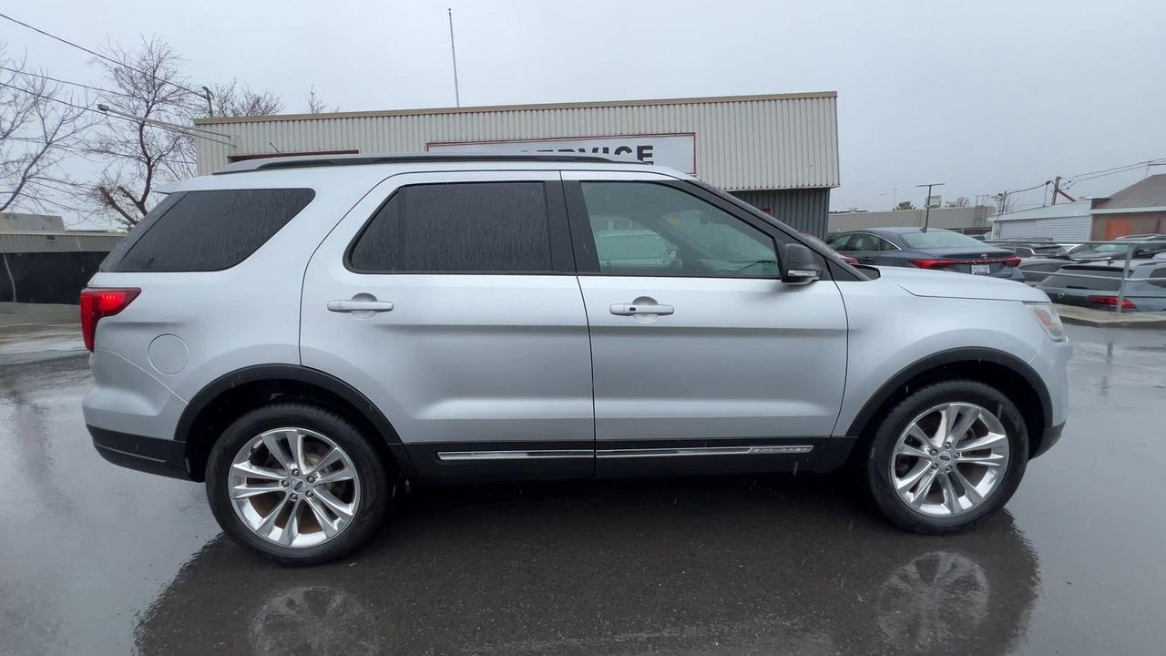 2019 Ford Explorer AWD | 7-PASS | HTD LEATHER | SUNROOF | CARPLAY Photo