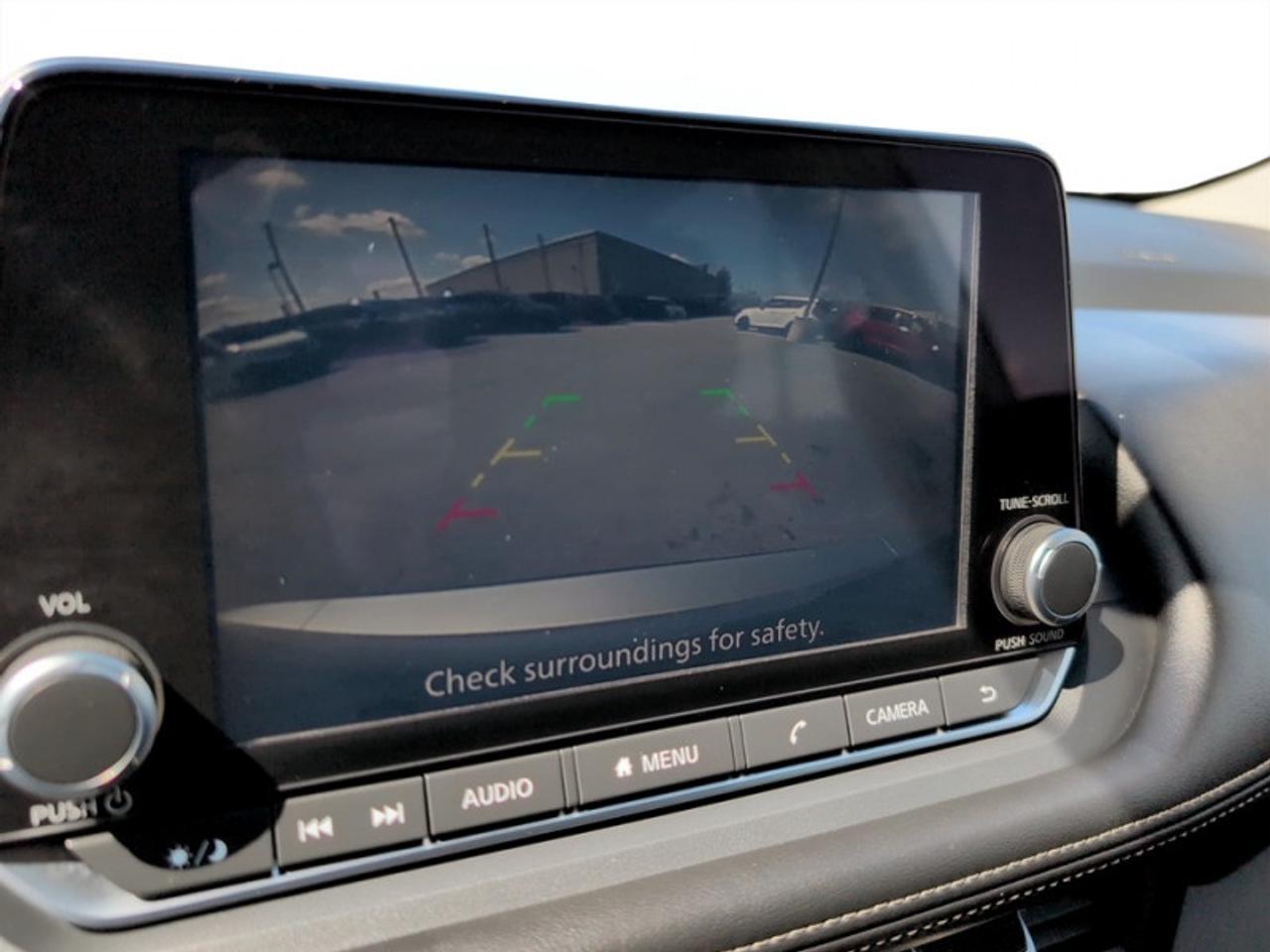 2024 Nissan Rogue S  **LOW KMS - CARPLAY-ANDROID AUTO** Photo