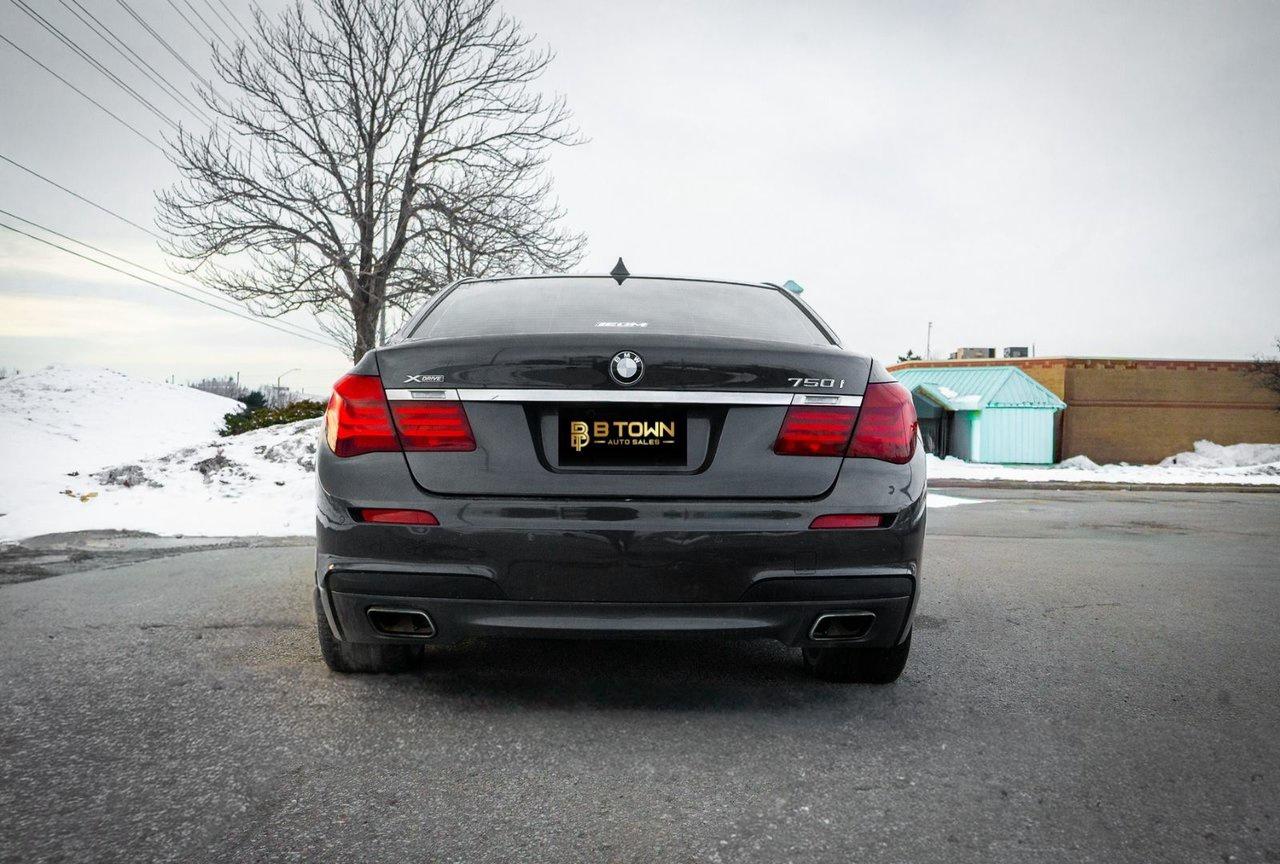 2014 BMW 7 Series 750i xDrive Photo