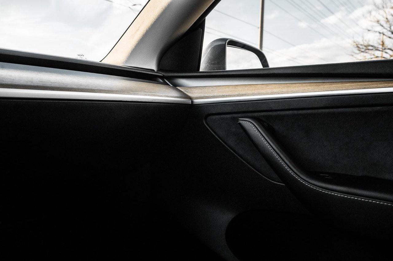 2023 Tesla Model Y LONG RANGE Photo