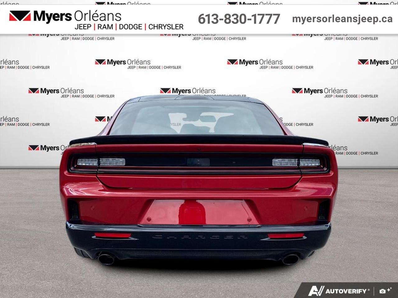 2026 Dodge Charger Scat Pack 2-Door  Built in Canada Photo3