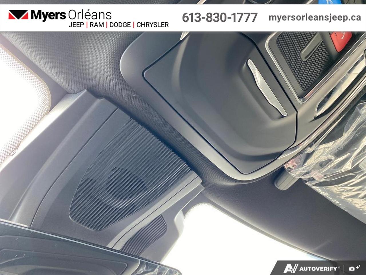 2026 Dodge Charger Scat Pack 2-Door  Built in Canada Photo