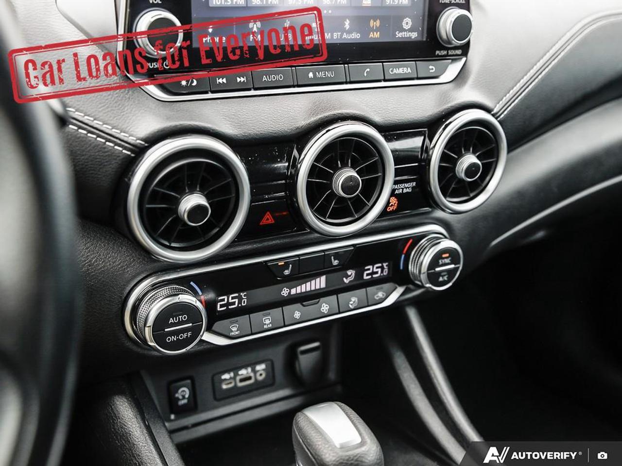 2024 Nissan Sentra SV Photo