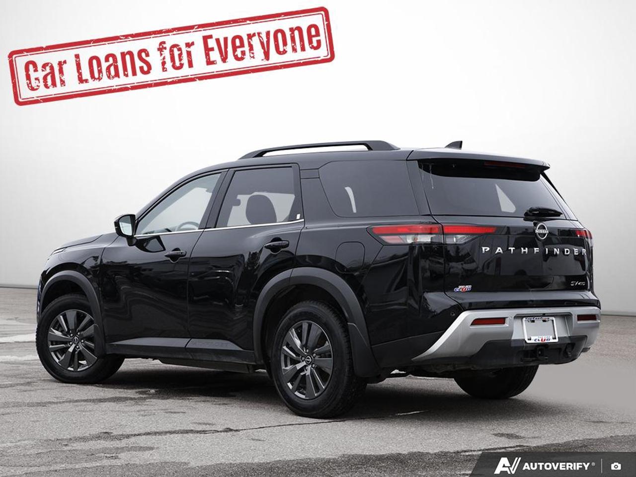 2024 Nissan Pathfinder SV Photo