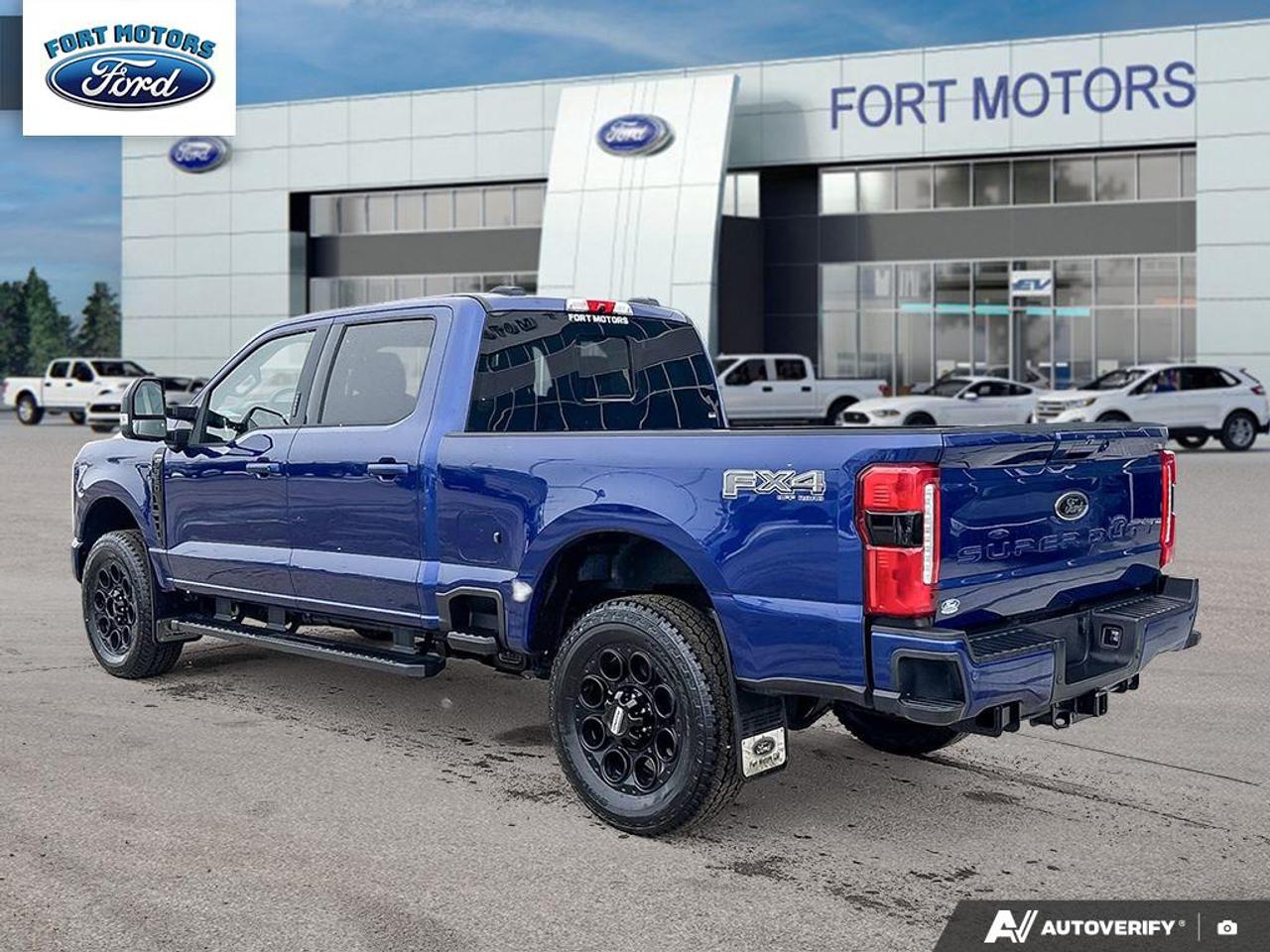 2026 Ford SuperDuty F-350® Lariat® Photo3