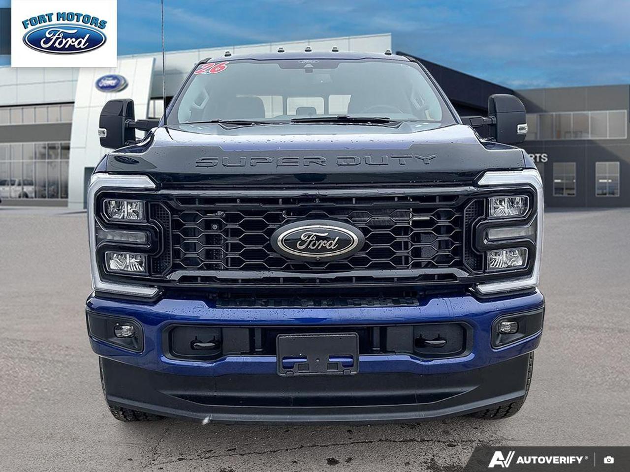 2026 Ford SuperDuty F-350® Lariat® Photo1