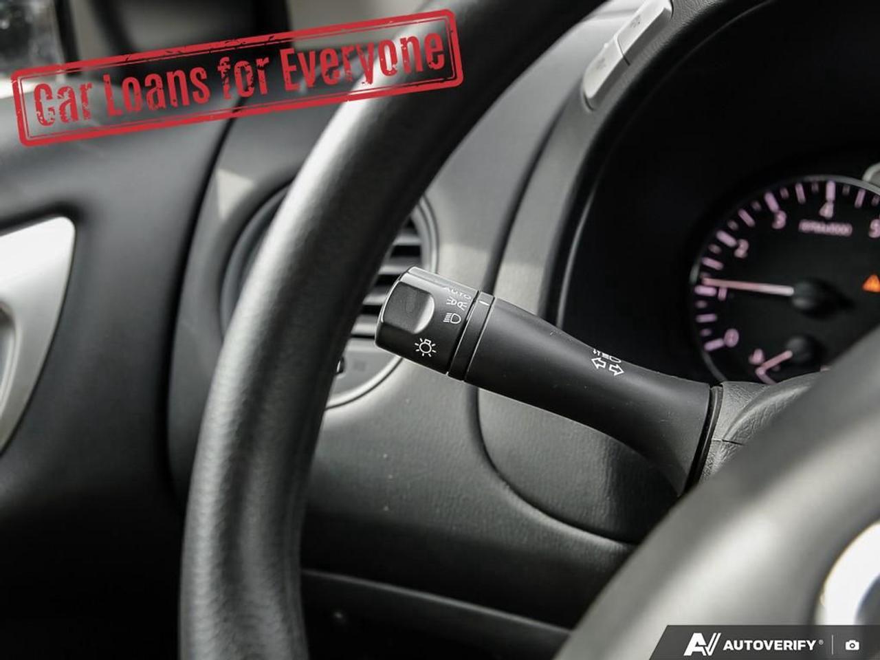 2019 Nissan Pathfinder S Photo