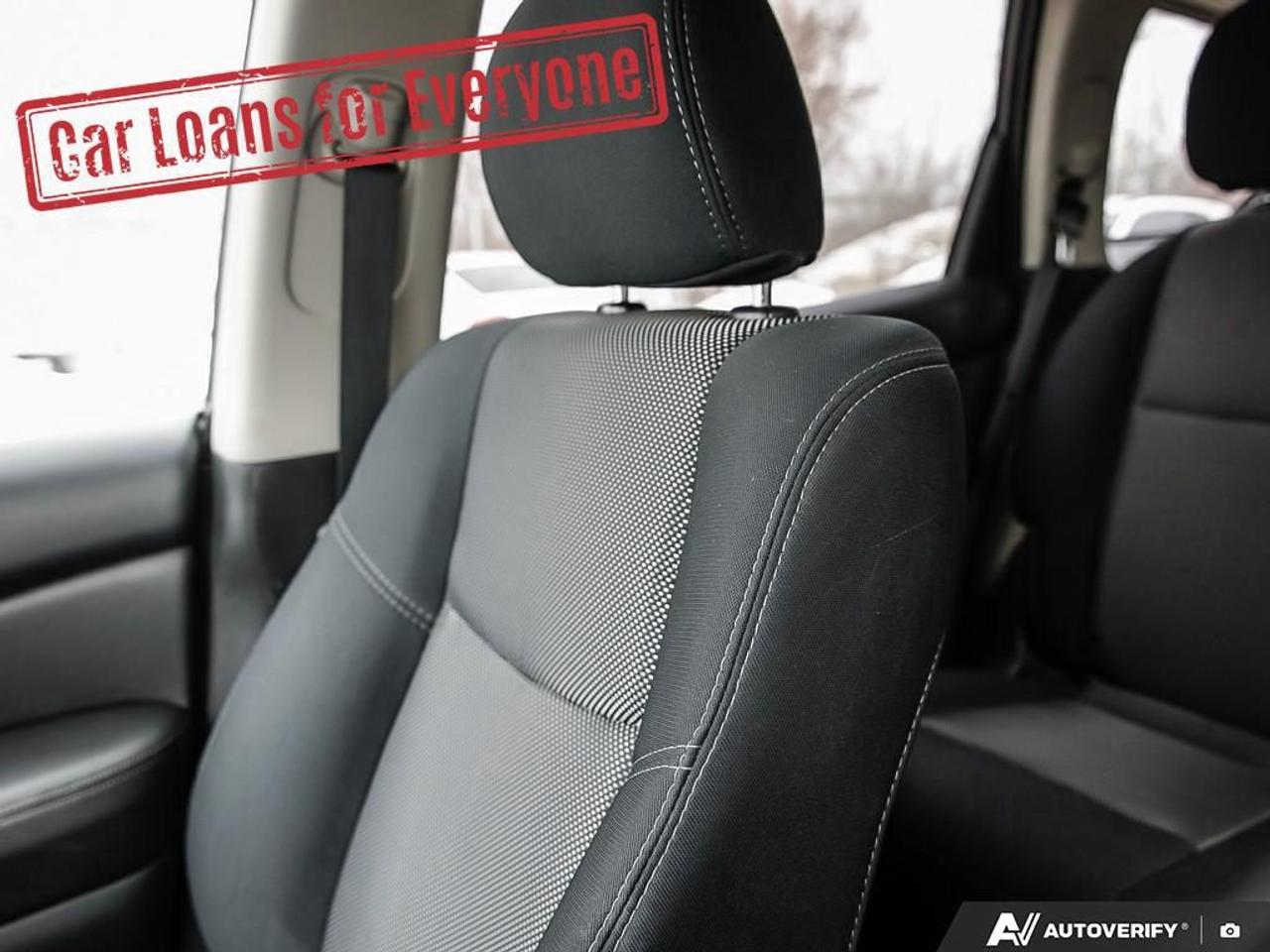 2019 Nissan Pathfinder S Photo