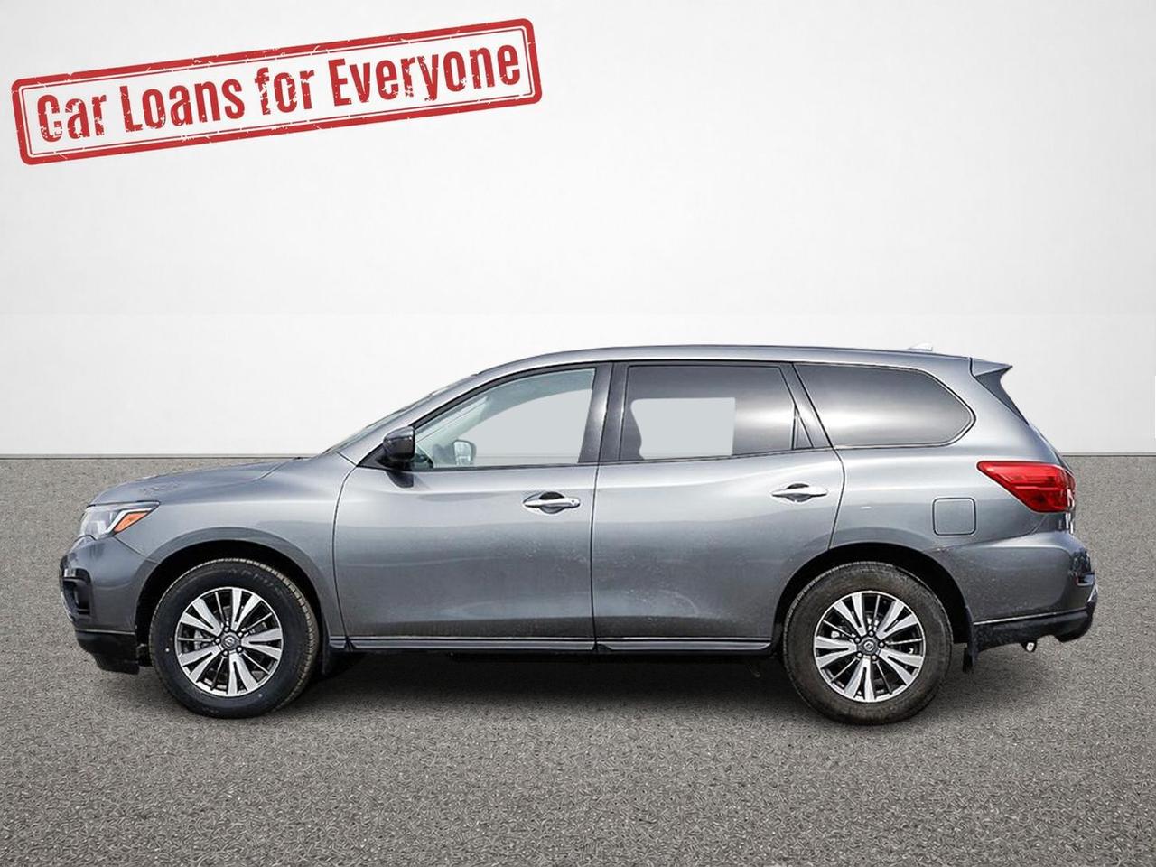 2019 Nissan Pathfinder S Photo2