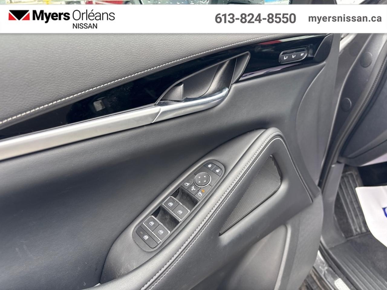 2025 Infiniti QX60 PURE  Luxury Awaits You! Photo