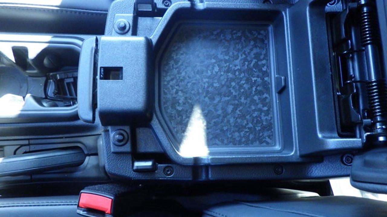 13780837.802371618