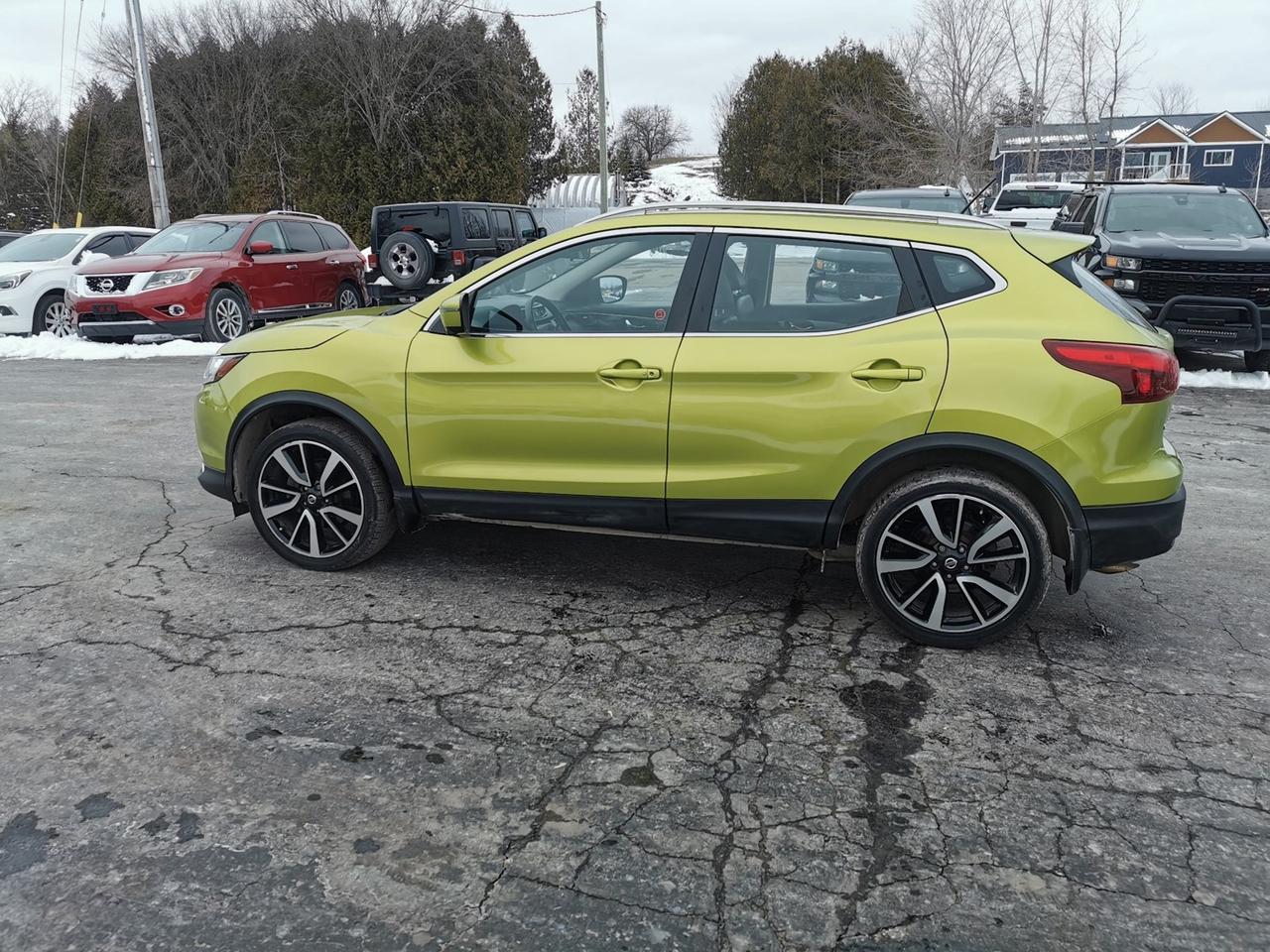 2018 Nissan Rogue Sport SL Photo