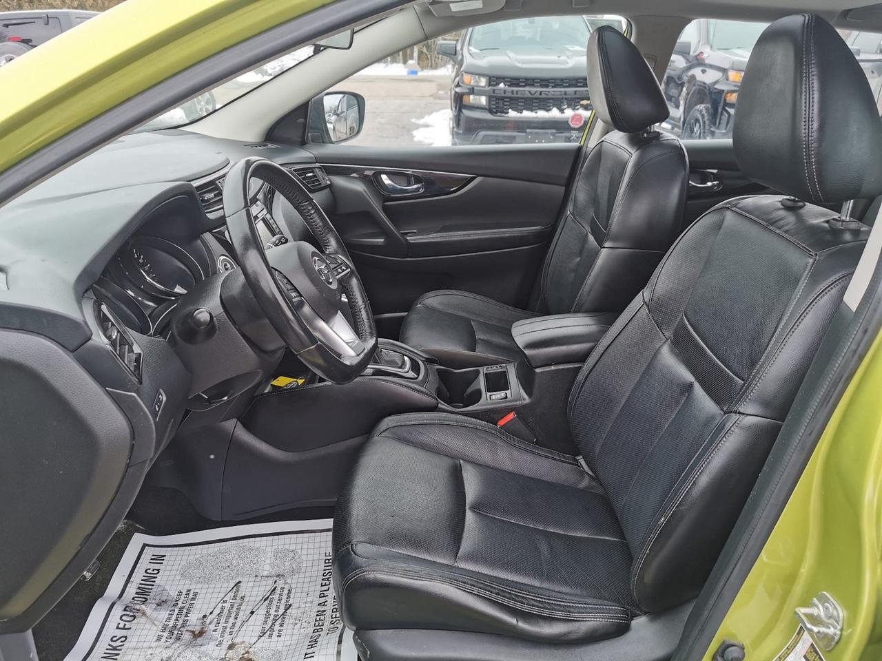 2018 Nissan Rogue Sport SL Photo