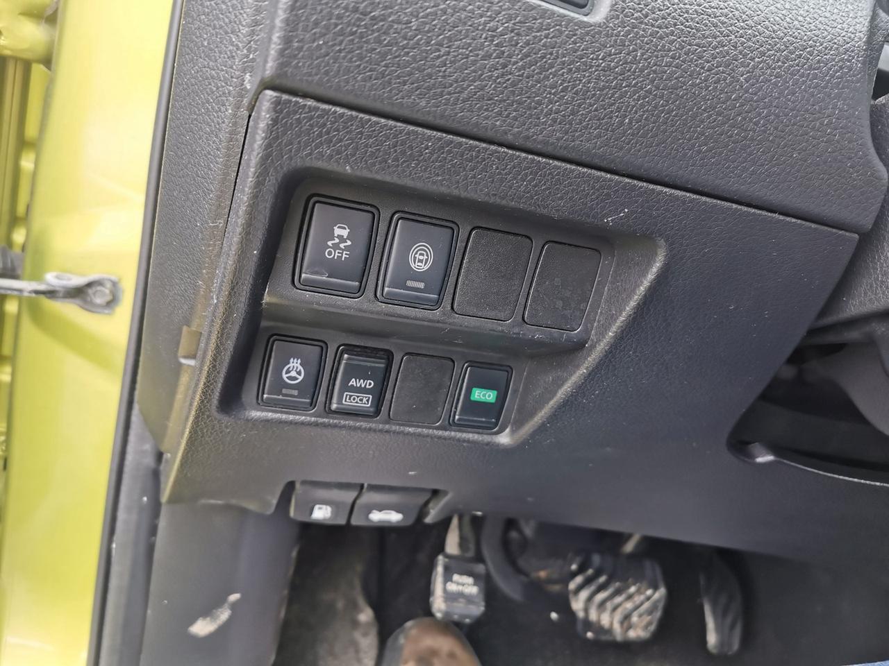 2018 Nissan Rogue Sport SL Photo