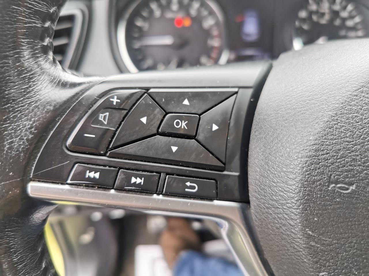 2018 Nissan Rogue Sport SL Photo