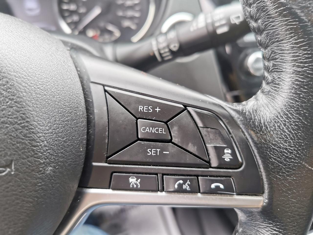 2018 Nissan Rogue Sport SL Photo