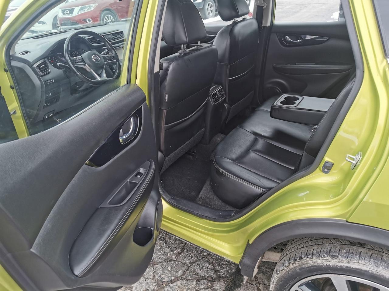 2018 Nissan Rogue Sport SL Photo