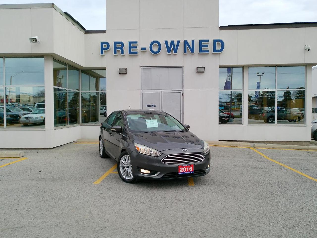 2016 Ford Focus 4dr Sdn Titanium Photo