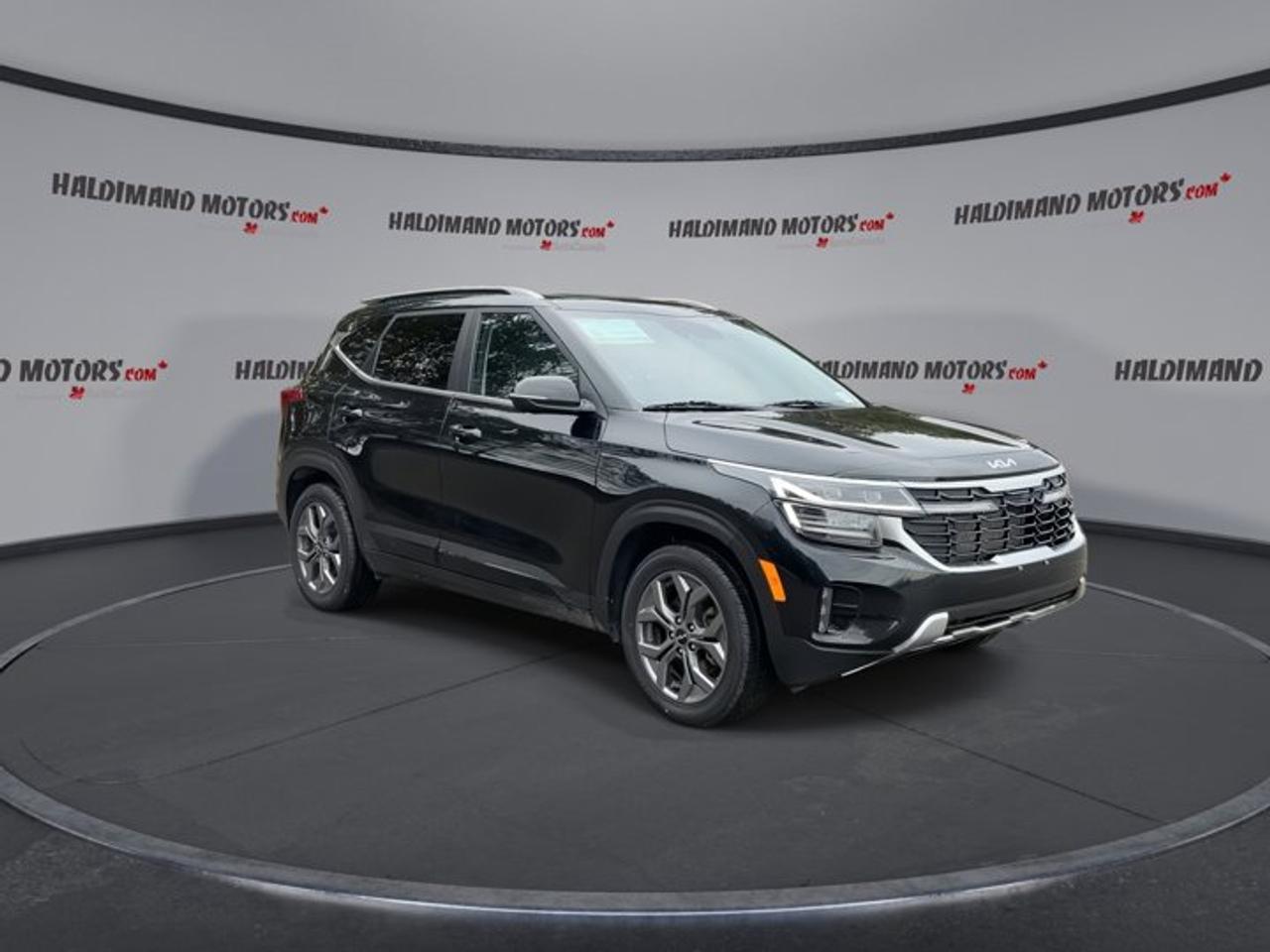 2024 Kia Seltos EX AWD | One Owner | Leather Seats | Heated Steering Wheel Photo
