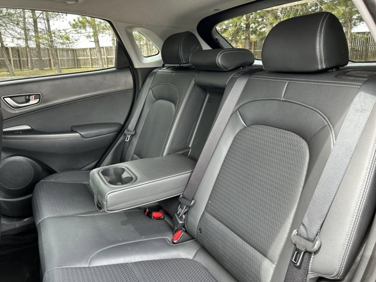 2020 Hyundai KONA Luxury AWD | Leather Seats | Heated Steering Wheel Photo